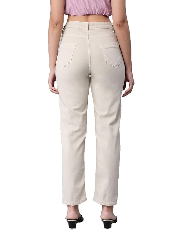 female Denim Straight Fit Jeans bottomwear