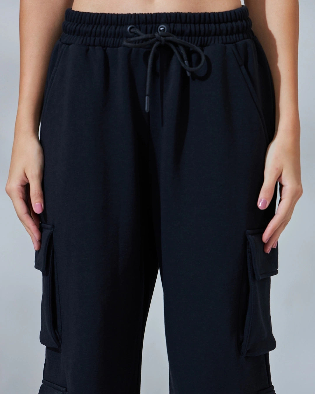 Women's Black Super Loose Fit Cargo Joggers bottomwear