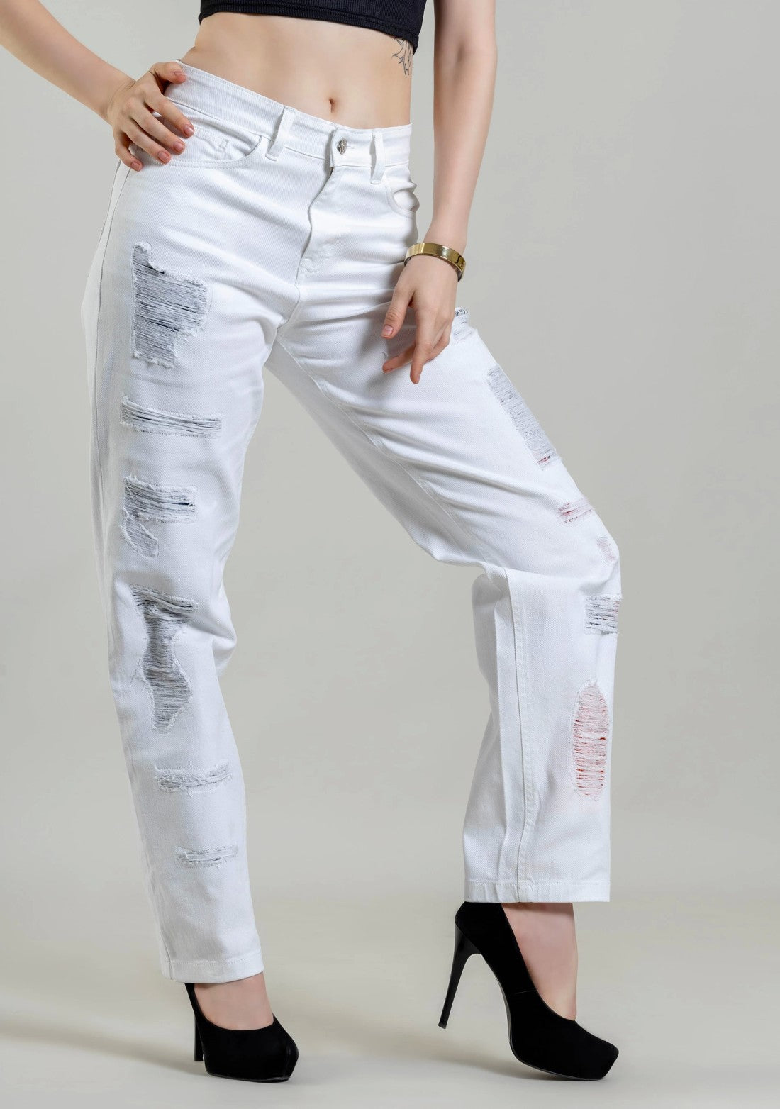 White Straight Fit Women's Distressed Jeans bottom wear