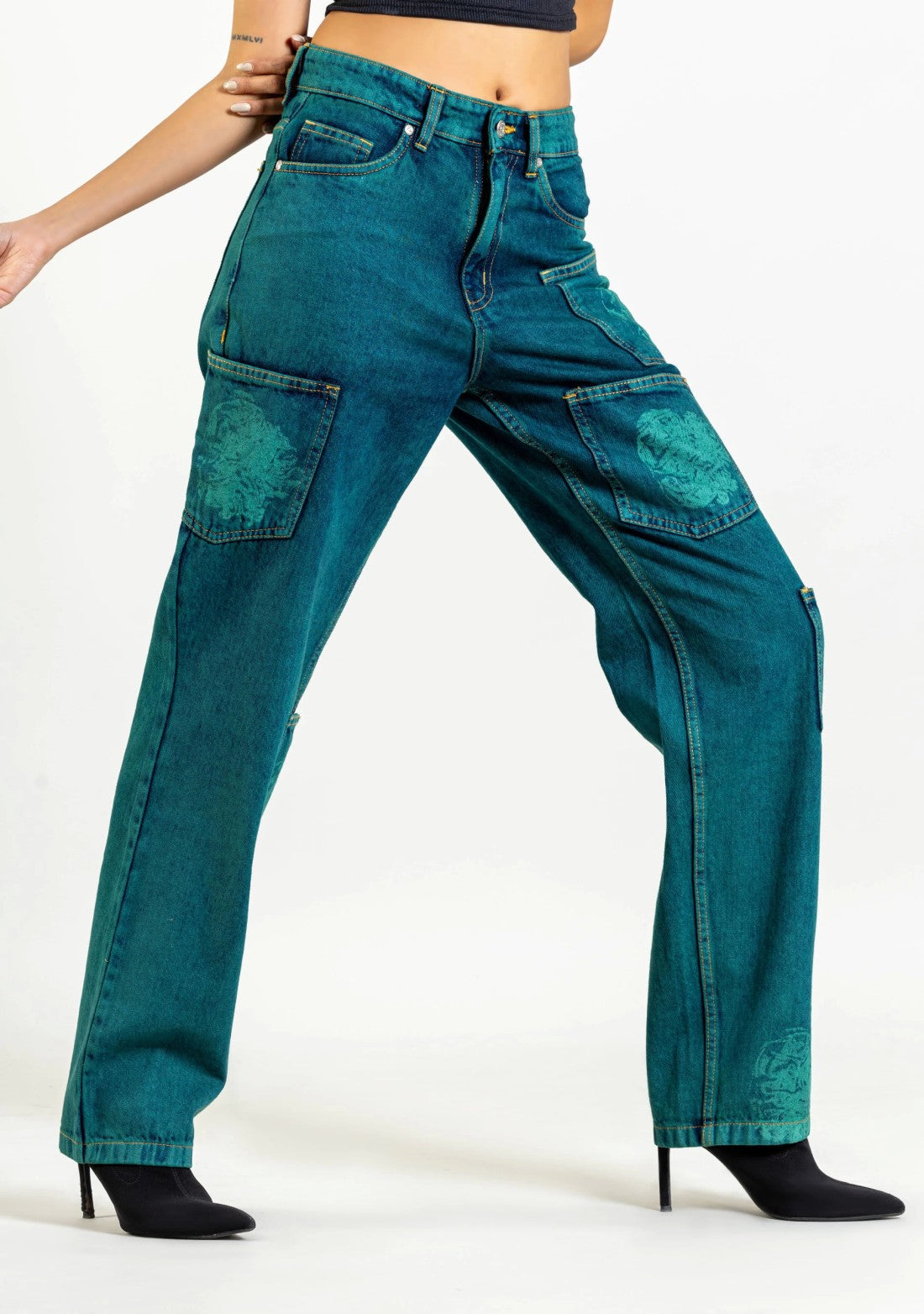 Peacock Green Relaxed Straight Fit Women's Jeans bottom wear