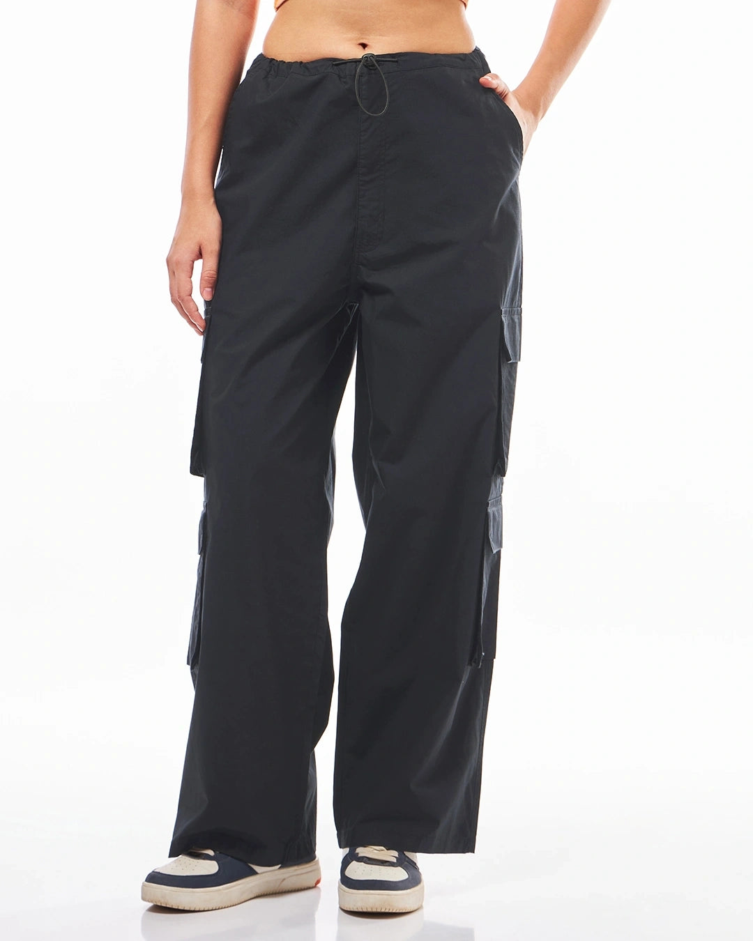 Women's Black Oversized Cargo Parachute Pants bottomwear