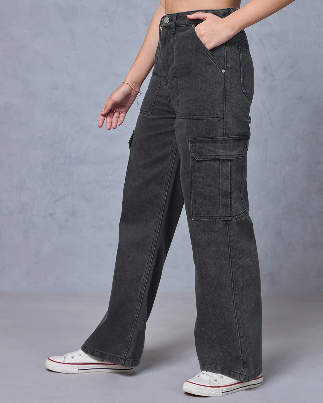 Women's Black Straight Fit Cargo Jeans  bottomwear