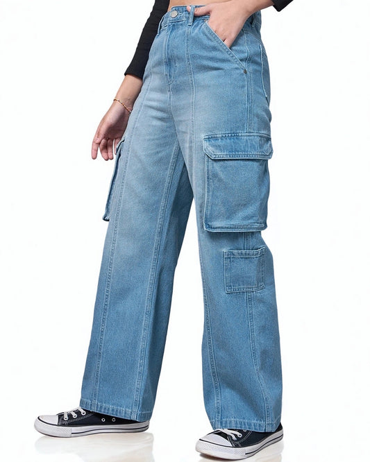 Women's Blue Washed Straight Fit Cargo Jeans bottomwear