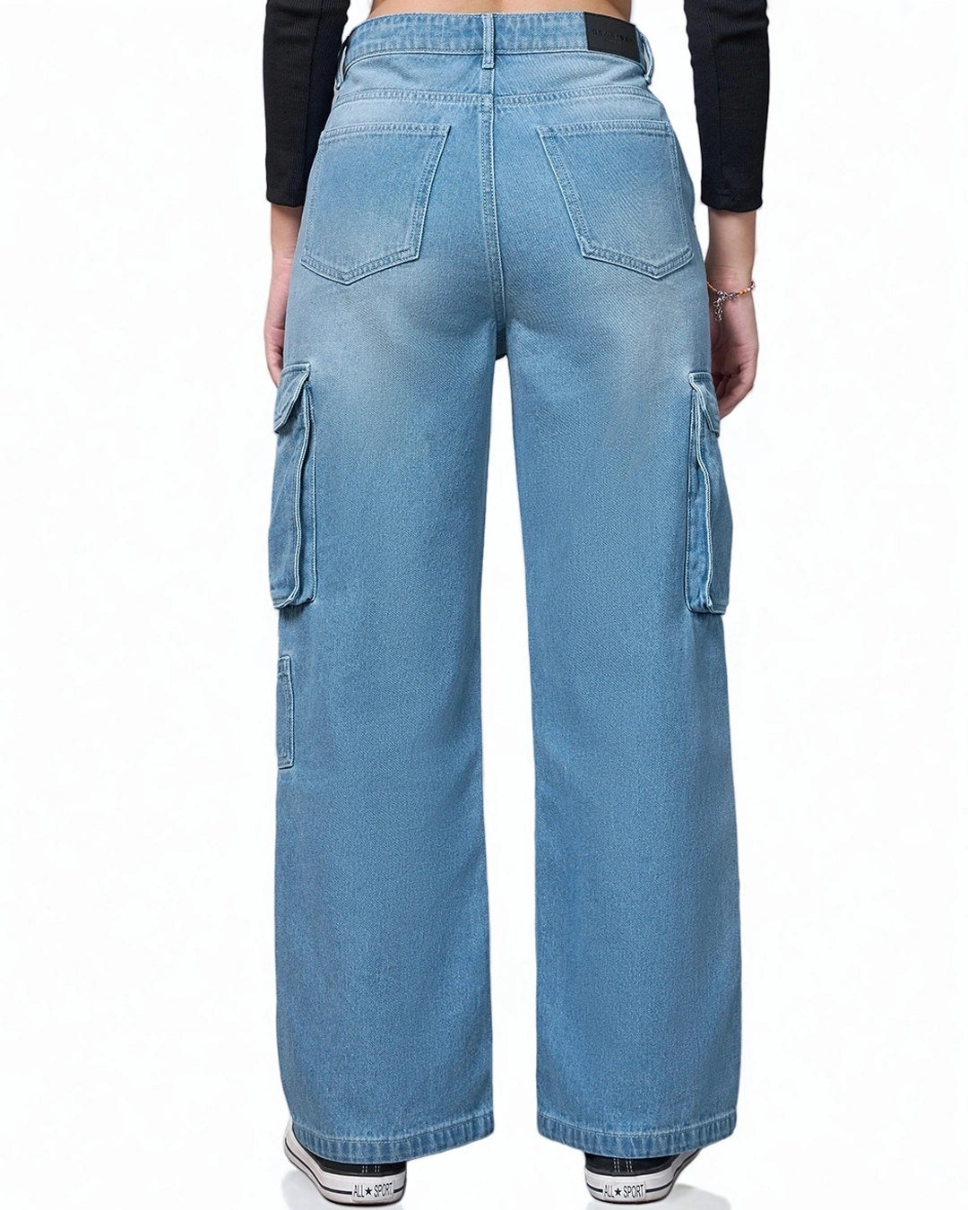 Women's Blue Washed Straight Fit Cargo Jeans bottomwear